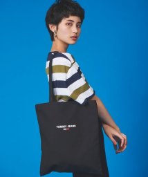 TOMMY JEANS(トミージーンズ)/キャンバストートバッグ/ブラック