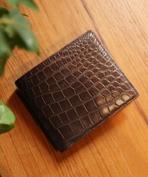 sankyoshokai(サンキョウショウカイ)/クロコダイルレザー折り財布マット加工両カード/ダークブラウン系1