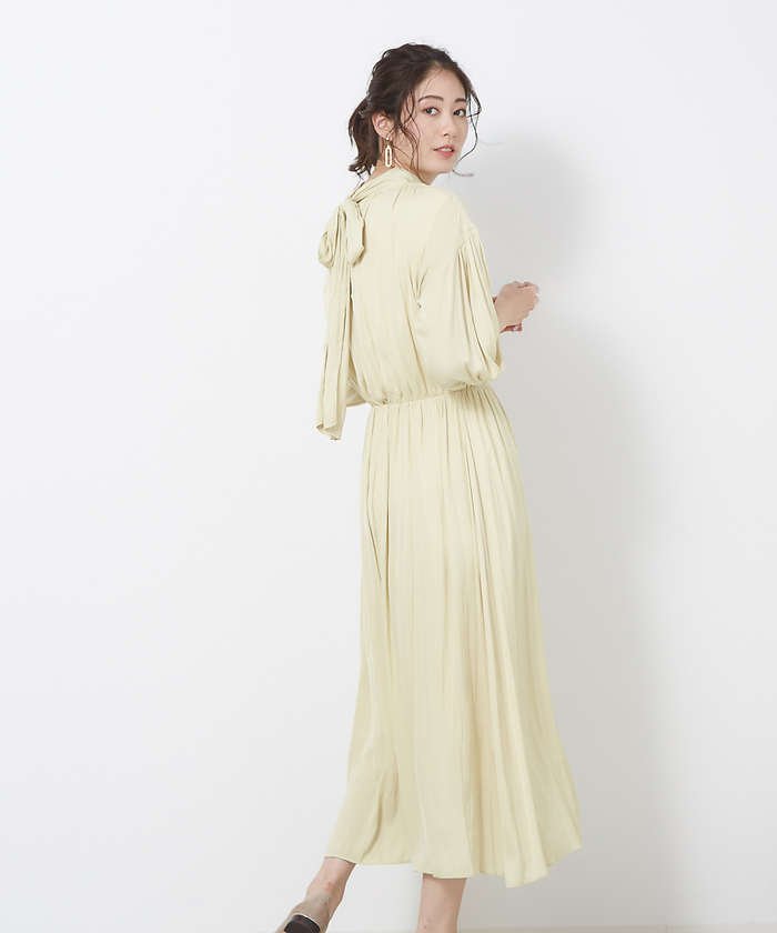 セール 50 Off タイネックワンピース ルージュヴィフラクレ Rouge Vif La Cle Magaseek