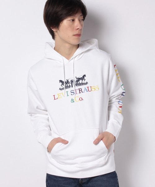 LEVI’S OUTLET(リーバイスアウトレット)/GRAPHIC PO HOODIE B 90S LOGO TEXT WHITE/ナチュラル