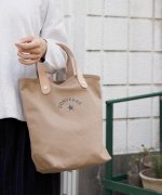 ＜マガシーク＞ メゾンムー CANVAS LEATHER TOTE BAG/ヌメ革キャンバトート ユニセックス ベージュ FREE MAISON mou】