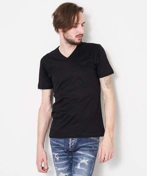 5351POURLESHOMMES(5351POURLESHOMMES)/アリオリティ・スムース　Vネック半袖Tシャツ/ブラック