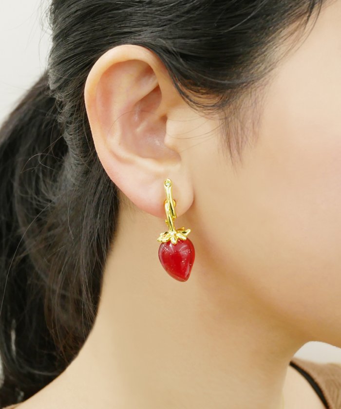 ストロベリー イヤリング プラス ヴァンドーム Plus Vendome Magaseek