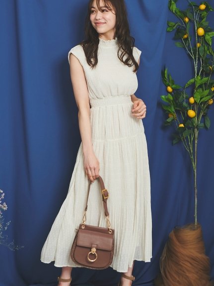 セール Andgirl8月号 美人百花8月号掲載 マジョリカプリーツロングワンピース ノエラ Noela Magaseek セール Andgirl8月号 美人百花8月号掲載 マジョリカプリーツロングワンピース ノエラ Noela Magaseek