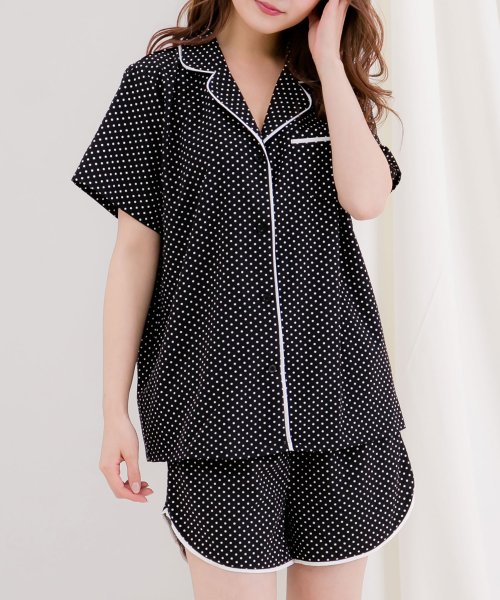 ジュリアブティック Julia Boutique 2点セット 半袖パイピングサテンシャツ ショートパンツセットアップ ルームウェア ルームウェア 可愛い サテン パジャマ 前開き レディース Magaseek
