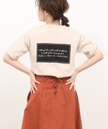 VIS(ビス)/フロント刺繍バックサテンロゴTシャツ/ベージュ（27）