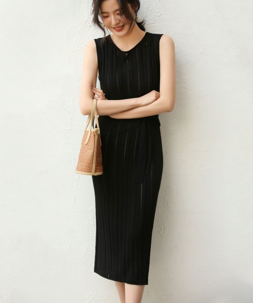 クーポン開催中 透かし編みサマーニットのノースリーブワンピース セゾン ド パピヨン Saison De Papillon Magaseek