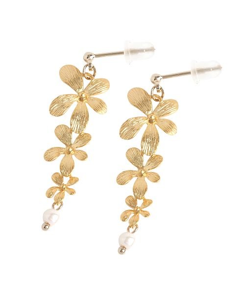 大人可愛い ボタニカルとパールが揺れるロングピアス クリームドット Cream Dot Magaseek