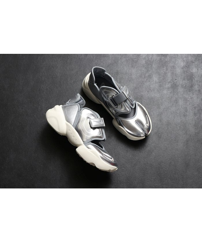 セール 10 Off ナイキ ウィメンズ アクア リフト Nike Nike Magaseek