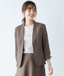 J.PRESS LADIES（LARGE SIZE）(J．プレス　レディス（大きいサイズ）)/【シワになりにくい】コットンフィッティーシャーク ノーカラージャケット/ダークブラウン系