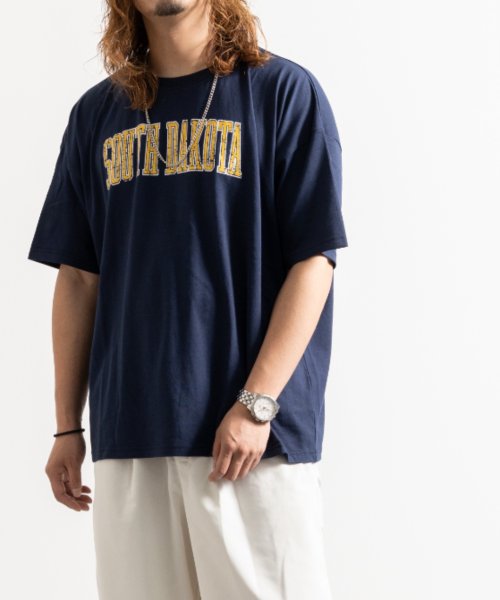 Nylaus(ナイラス)/ネックレス付き カレッジロゴプリント 半袖スーパービッグTシャツ/ネイビー