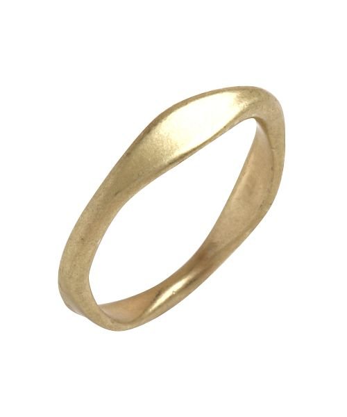 こなれ感たっぷり つや消しマットな変形シンプルリング 503175381 クリームドット Cream Dot Magaseek