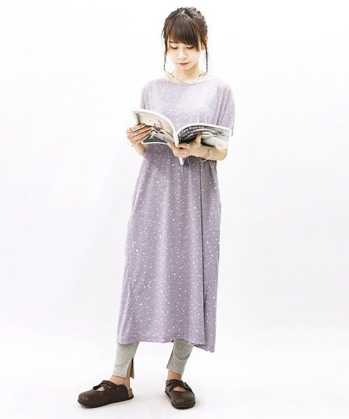 接触冷感スタープリントルームウェアワンピース M L レディース 春夏 ワンピース べージュ チャコールグレー ピンク パープル 部屋着 ルームウェア パジャマ アンドイット And It Magaseek 接触冷感スタープリントルームウェアワンピース M L レディース 春夏 ワンピース べージュ チャコールグレー ピンク パープル 部屋着 ルームウェア パジャマ アンドイット And It Magaseek