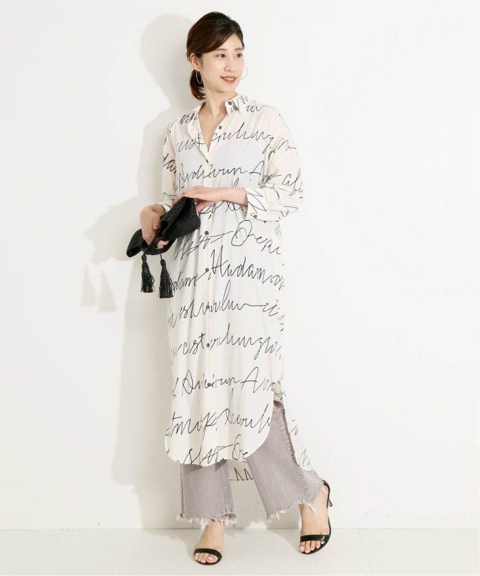 セール 40 Off 線描きプリントシャツワンピース ヴェルメイユ パー イエナ Vermeil Par Iena Magaseek