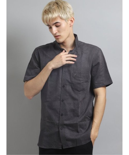 TAKA-Q(タカキュー)/ジオメトリックジャガード衿ワイヤー半袖シャツ/ブラック