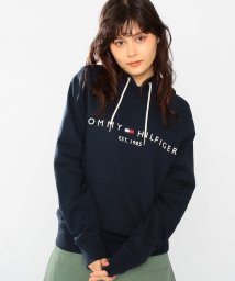 TOMMY HILFIGER(トミーヒルフィガー)/ロゴフリースフーディ/ネイビー2