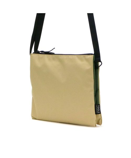 ツールズ ショルダーバッグ Tools By Slow バッグ Daily Width Shoulder Bag 防水 サコッシュ 斜めがけ 456tj ツールズ Tools Magaseek ツールズ ショルダーバッグ Tools By Slow バッグ Daily Width Shoulder Bag 防水 サコッシュ 斜めがけ 456tj ツールズ Tools Magaseek