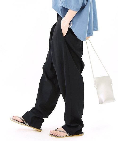 セール And It リネン コットンベルトデザイン変形タックパンツ M レディース パンツ カーキ ブラック ライトベージュ ネイビー ブラウン ボトム リネン アンドイット And It Magaseek