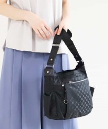 MK MICHEL KLEIN BAG(エムケーミッシェルクランバッグ)/【撥水】クロスパターンショルダーバッグ/ブラック