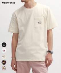 CONVERSE(コンバース)/【ＣＯＮＶＥＲＳＥ】 コンバース ワンポイント ポケット付き 半袖 Tシャツ ユニセックス/ベージュA