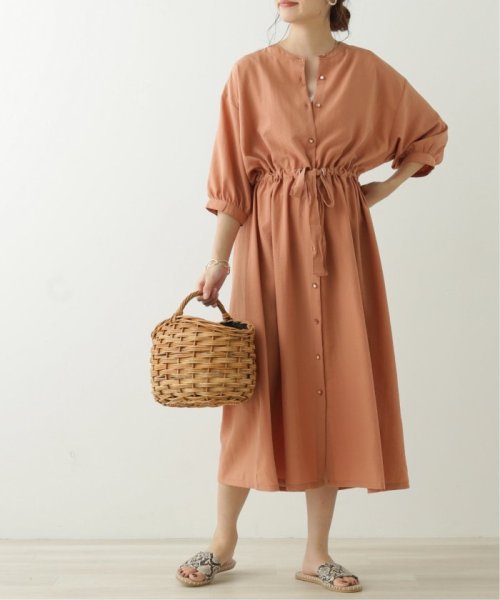 セール 68 Off スパンブロードバンドカラー羽織りワンピース フレームスレイカズン Framesraycassin Magaseek