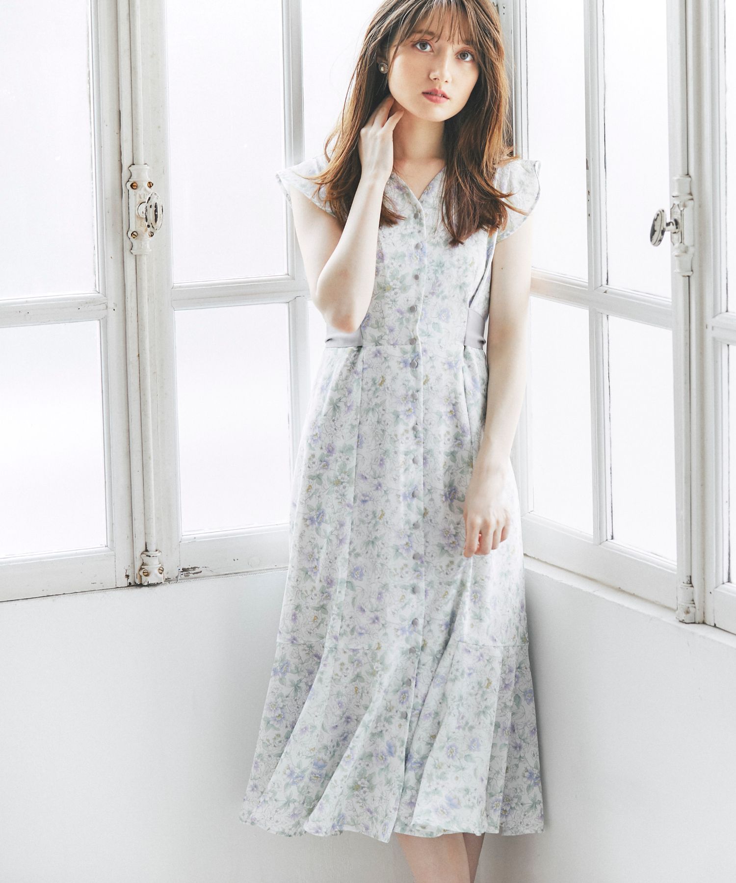 ウエストりぼん付き線画水彩フラワープリントワンピース トッコクローゼット Tocco Closet Magaseek