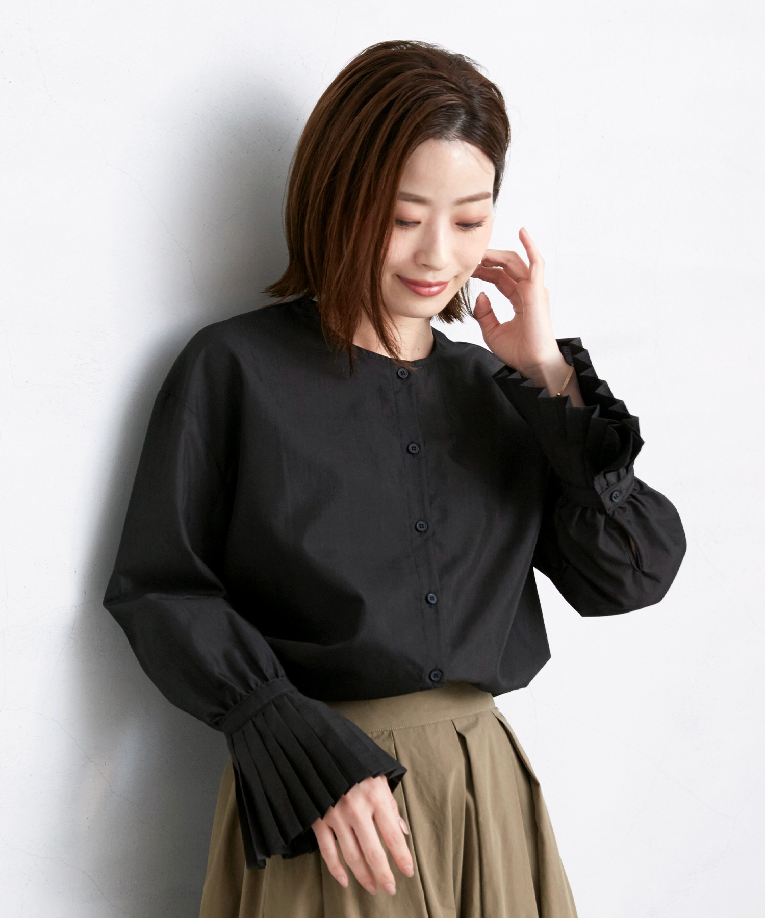 ブロード袖プリーツブラウス