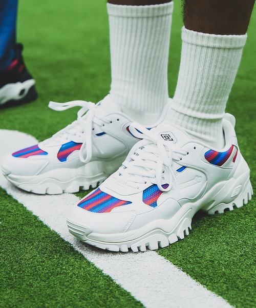 品質が完璧 新品未使用 1piu1uguale3 UMBRO コラボスニーカー