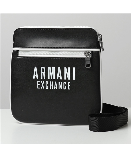 Armani Exchange（アルマーニエクスチェンジ）ショルダーバッグ