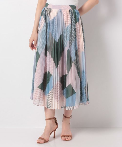 セール 幾何学柄プリーツスカート トランテアン ソン ドゥ モード 31 Sons De Mode Magaseek