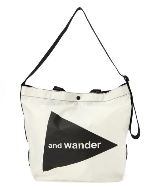 BEAVER(ビーバー)/and wander/アンドワンダー　CORDURA big logo tote bag large コーデュラビッグロゴトートバッグラージ /WHITE