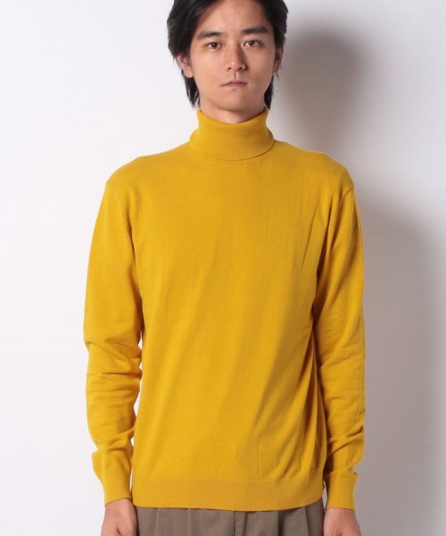 BENETTON (mens)(ベネトン（メンズ）)/ストレッチコットンタートルネックニット・セーター/マスタード