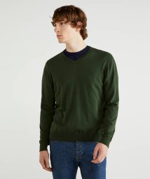 BENETTON (mens)(ベネトン（メンズ）)/ストレッチコットンVネックニット・セーター/グリーン