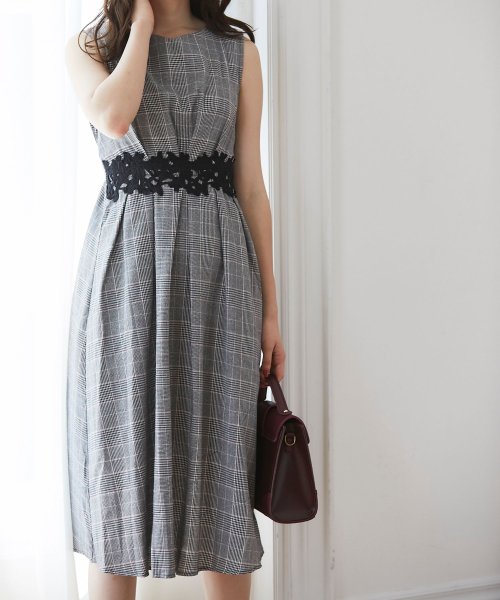 着やせシルエットウエストレース グレンチェックマキシ丈ワンピース トッコクローゼット Tocco Closet Magaseek