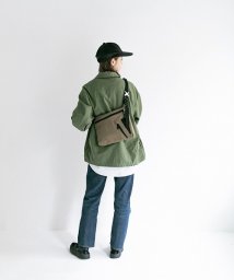 AS2OV/AS2OV / アッソブ WP CORDURA 305D SACOSHE－KHAKI/503426471