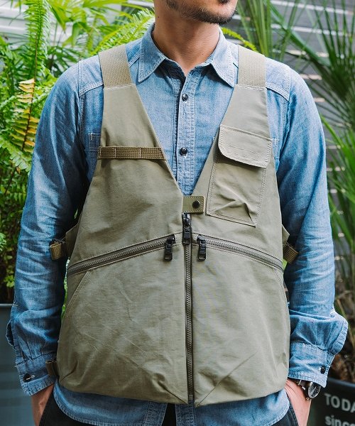 AS2OV(AS2OV)/AS2OV / アッソブ SHRINK NYLON CAMP VEST 3－GY/グレー