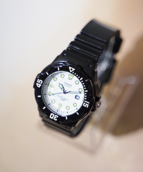 ar/mg(エーアールエムジー)/【60】CASIO ダイバーアナログミニ腕時計/ホワイト系1