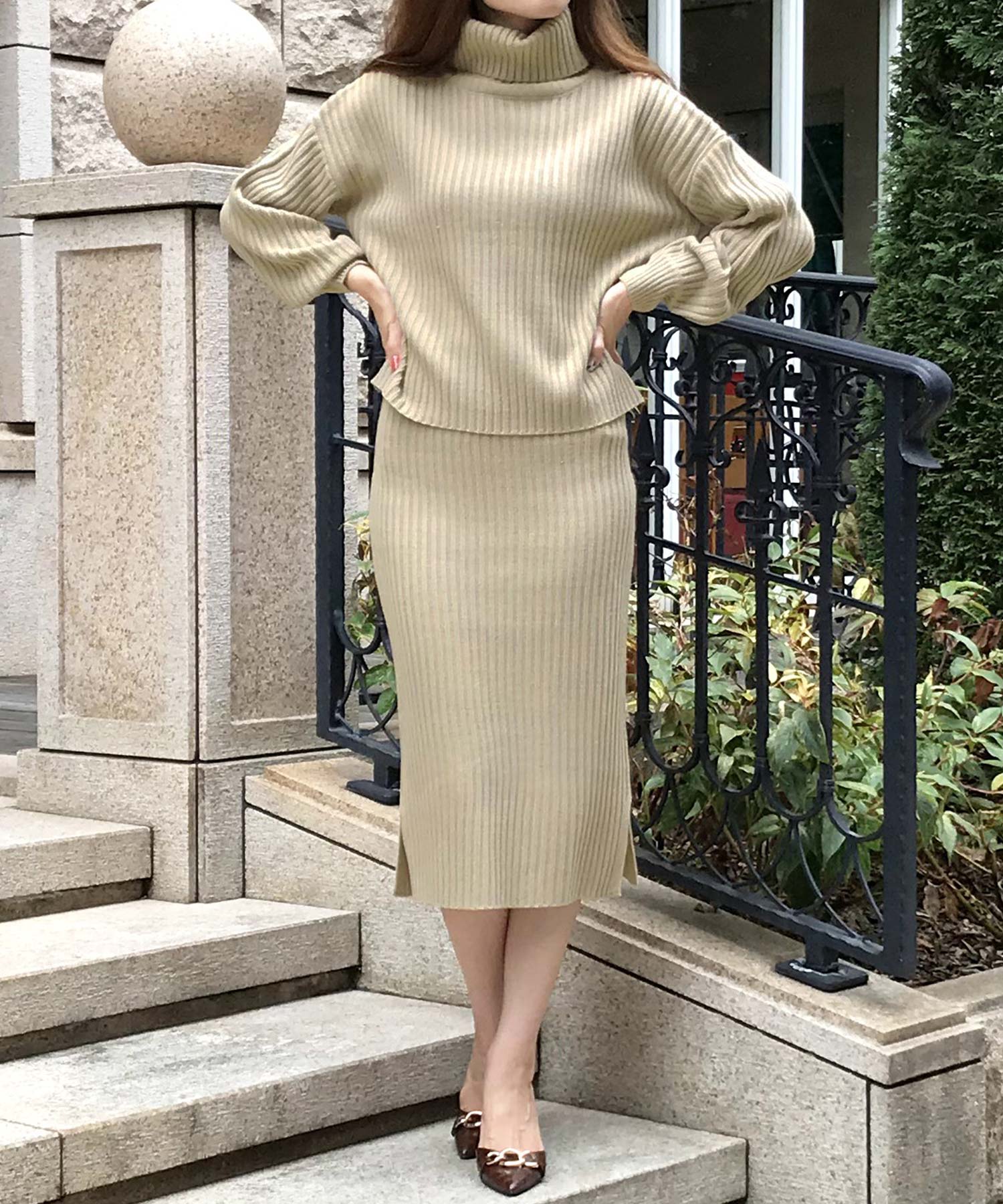 再再再..販 【お値下げ】HIROKO KOSHINO ニット セットアップ ワイン