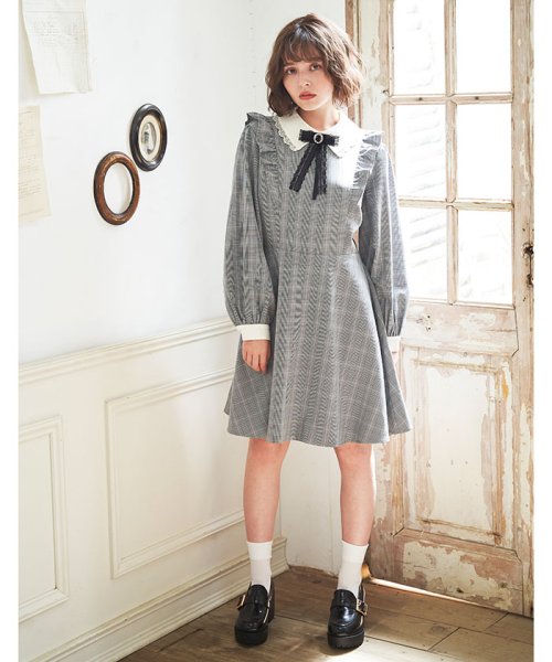 セール ブローチ付配色チェック ワンピース イング Ingni Magaseek