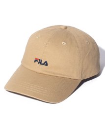 JEANS MATE(ジーンズメイト)/【FILA】ロゴ入り ローキャップ ユニセックス/ベージュ