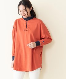 JEANS MATE(ジーンズメイト)/【CHAMPION】バックプリントロングTシホワイト/レンガ