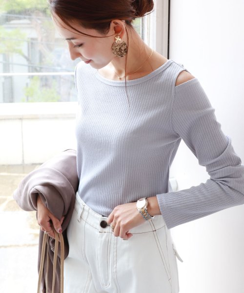 セール チェーンテレコリブ長袖肩あきtシャツ アンドミー And Me Magaseek