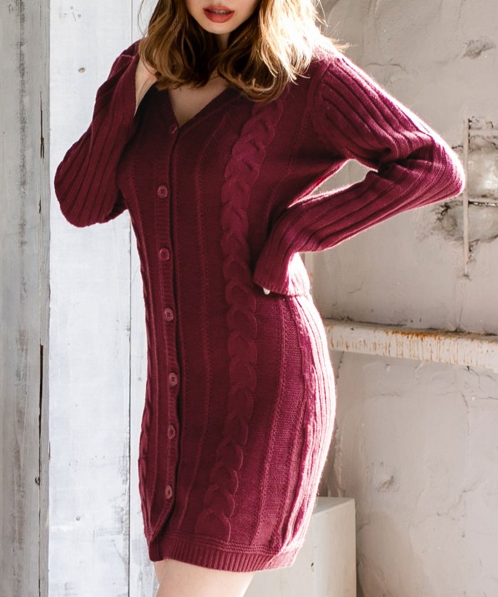 クーポン 前ボタンケーブル編みニットワンピース 635 秋冬 長袖 ミニ丈 タイト Vネック ローゲージ ブラック ベージュ ボルドー セクシー かわいい タイト ジュリアブティック Julia Boutique Magaseek