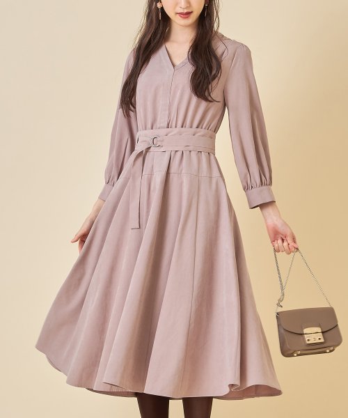サッシュベルト付きｖネックワンピース トッコクローゼットリュクス Tocco Closet Luxe Magaseek