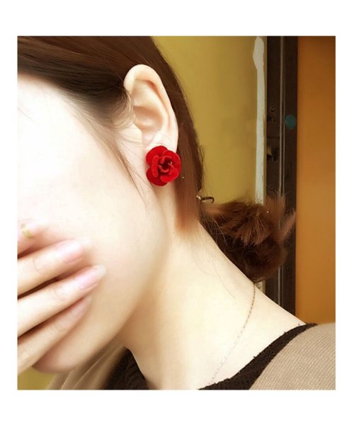 セール バラピアスイヤリング レディース 人気アクセサリー 冬ピアス 布製品 可愛い レッド クリスマス ハロウィン セイヘイショップ Seiheishop Magaseek