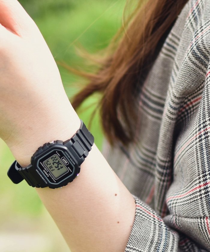 60 Casio スタンダードデジタル ミニ腕時計 レアリゼ Realize Magaseek