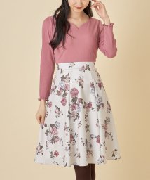 tocco closet(トッコクローゼット)/袖口メローハートネックリブカットソー×フラワープリントドッキングワンピース/PINK