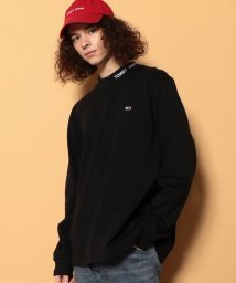 TOMMY JEANS(トミージーンズ)/ロングスリーブハイネックTシャツ/ブラック