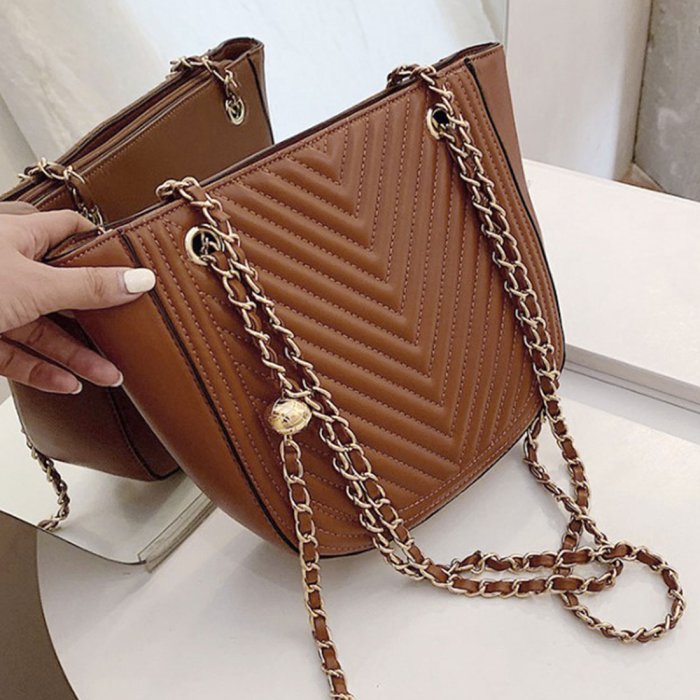 セール チェーンバッグ 黒 ショルダーバッグ レディース 斜めがけ キルティング カジュアル Puレザーバッグ デイリーユース 無地 ミニミニストア Miniministore Magaseek