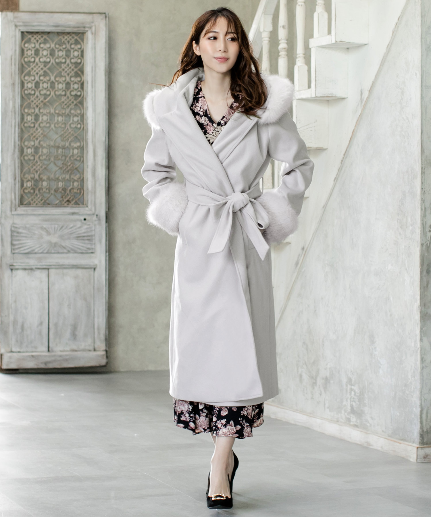 フード付フェイクファーロングコート ガウンコート 即納 657 ジュリアブティック Julia Boutique Magaseek